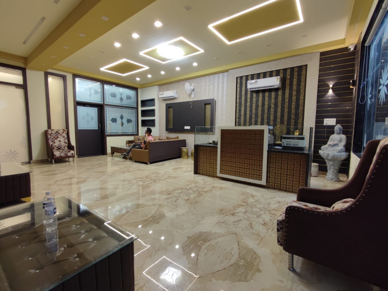 Luxury Resort In Jaisinghpura, Jaipur